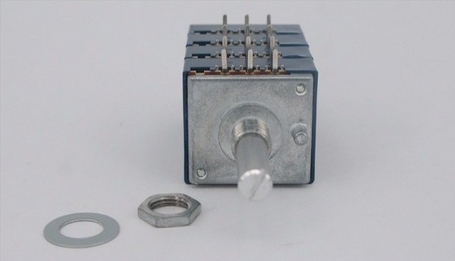 1PCS RK27-Type Potentiometer Japan ALPS Volume Potentiometer 10KAX2/ 20KAX2/ 50KAX2/ 100KAX2