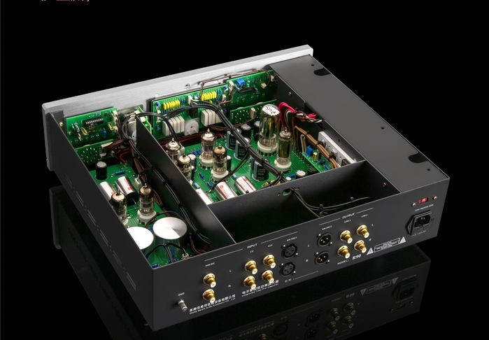 MUZISHARE R90 Tube Preamplifier 12AX7/6KE8/12DT5/17BE3 Tube Fully Balanced Phono Frequency Adjustment with Remote Control