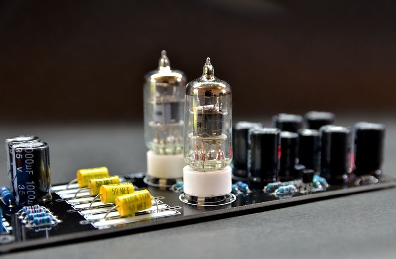 Finished 6j1 or 6AK5 tube preamp stereo HIFI DIY board with tubes Reference music fax circuit
