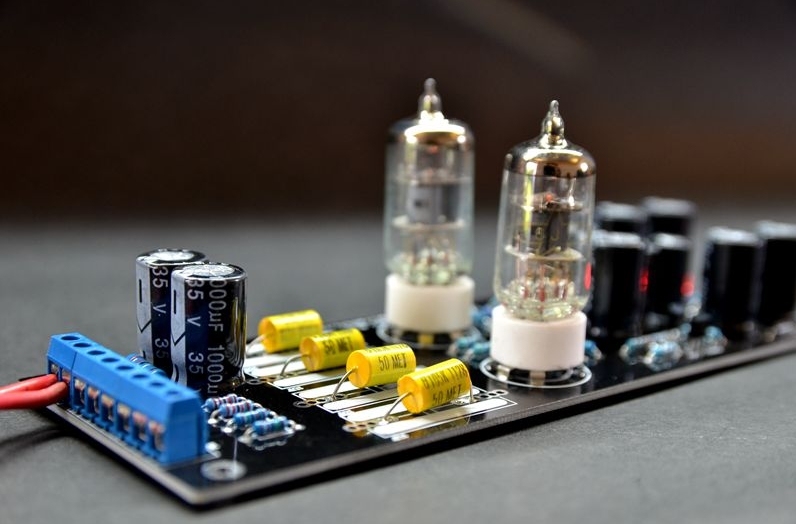 Finished 6j1 or 6AK5 tube preamp stereo HIFI DIY board with tubes Reference music fax circuit