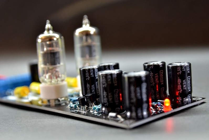 Finished 6j1 or 6AK5 tube preamp stereo HIFI DIY board with tubes Reference music fax circuit