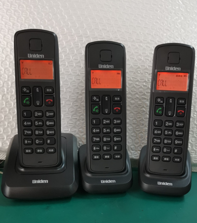Janpan UNIDEN 3pcs(1 phone base+ 2 extension)  high definition digital wireless telephone hands-free cordless telephone Adjustable high volume