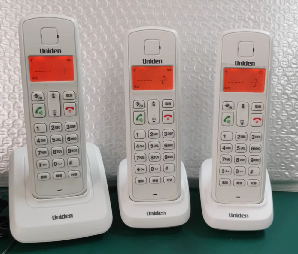 Janpan UNIDEN 3pcs(1 phone base+ 2 extension)  high definition digital wireless telephone hands-free cordless telephone Adjustable high volume