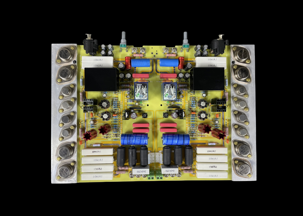Reproduction of Swiss FM610MAX HIFI 250W*2 stereo power amplifier with XLR input