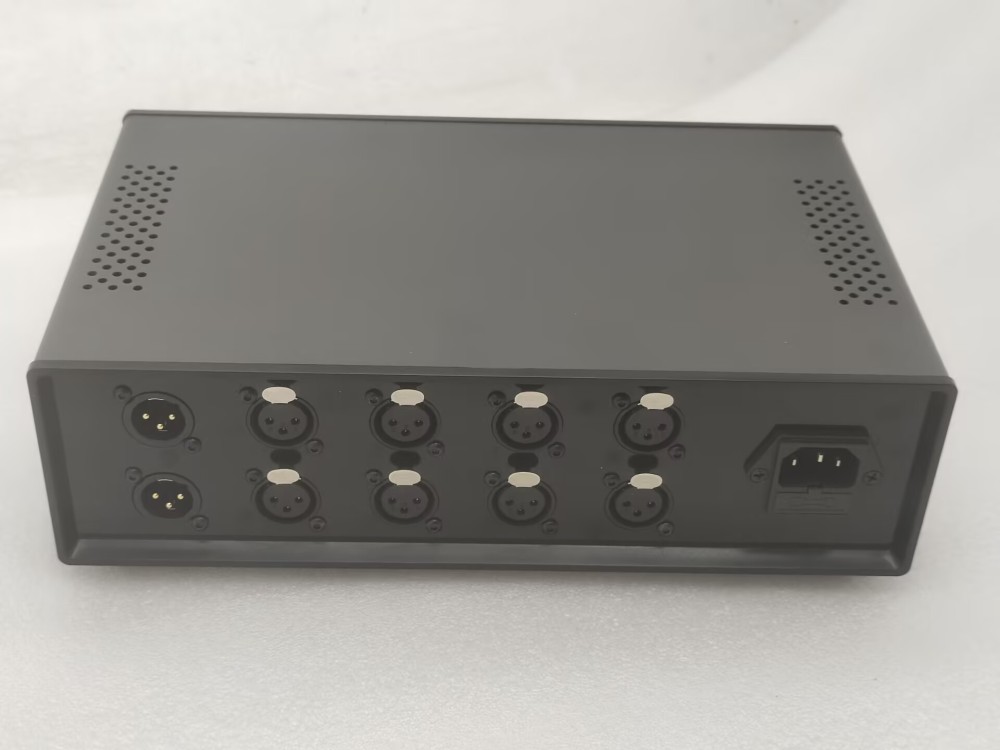 Remote control Fully balanced XLR interface 4-in-1-out 1 in 4 out stereo audio switcher remote control VFD large screen