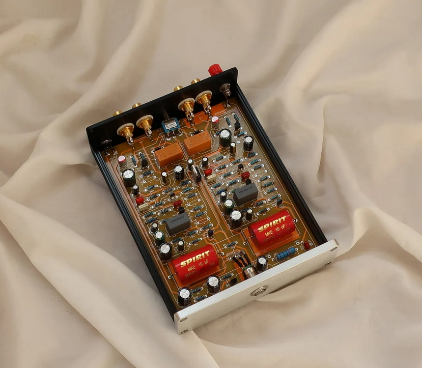 FET Class A circuit MM/MC moving coil moving magnetic phono amplifier singing low noise vinyl phonograph discrete components
