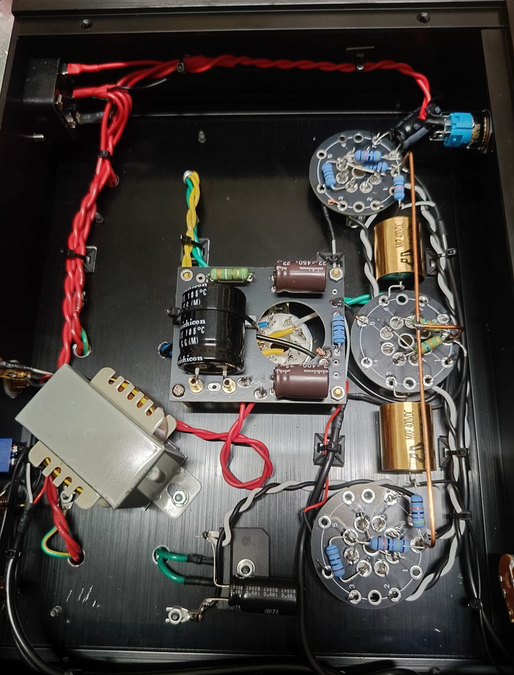 Finished 6N8P black HIFI DIY stereo tube preamplifier  pure Handmade Level 2 circuit