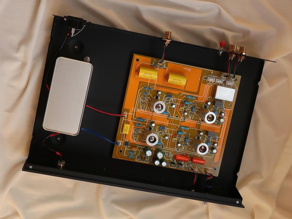 High gain Vinyl Class A single-ended 12AX7 tube preamp Vinyl Phono Amplifier MM MC Phono Preamp Tube Amplifier