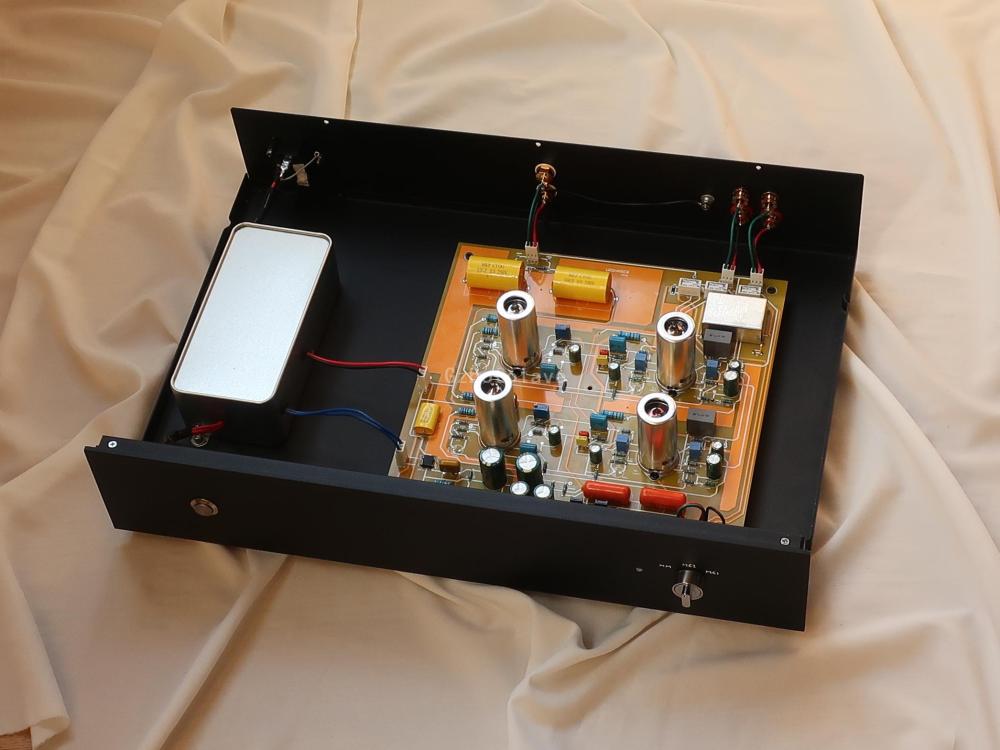 High gain Vinyl Class A single-ended 12AX7 tube preamp Vinyl Phono Amplifier MM MC Phono Preamp Tube Amplifier