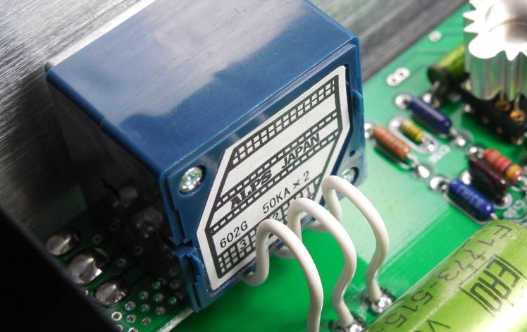 LM3886 parallel 100W*2 high-power household audio power amplifier Bluetooth optional