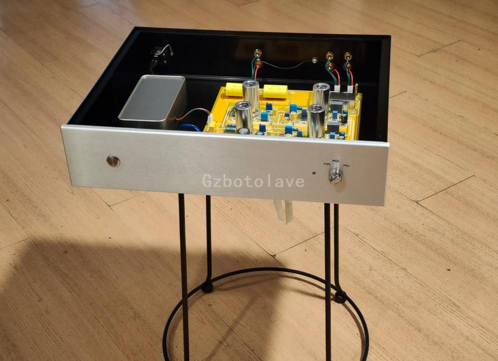 High gain Vinyl Class A single-ended 12AX7 tube preamp Vinyl Phono Amplifier MM MC Phono Preamp Tube Amplifier