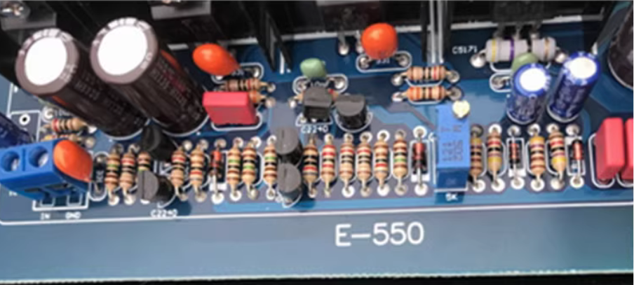 30w*2 Replica Accuphase E550 Class A Power Amplifier High Power Sound Sweet Vu Meter Toshiba Transistor HIFI Audio Amplifier