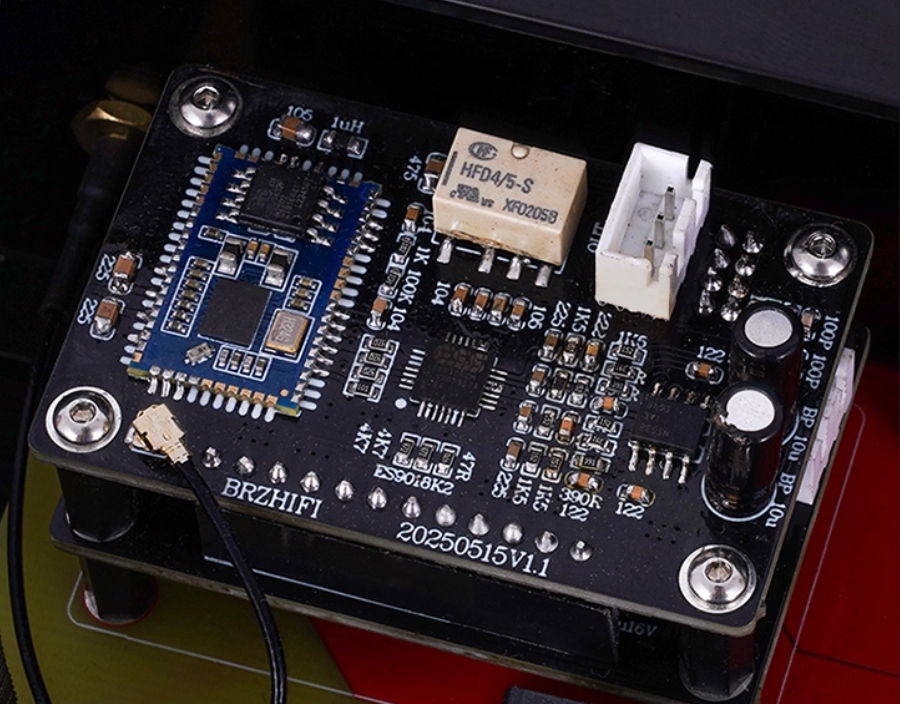 Refer to the Japanese Accuphase C-200 circuit pure Class A HIFI DIY preamplifier with remote control