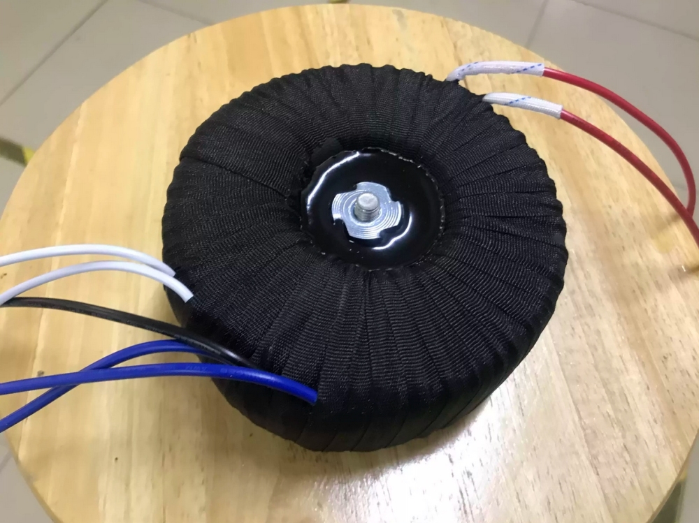 300W Black Cloth Toroid Transformer For power amplifier Output: 24V-0-24V