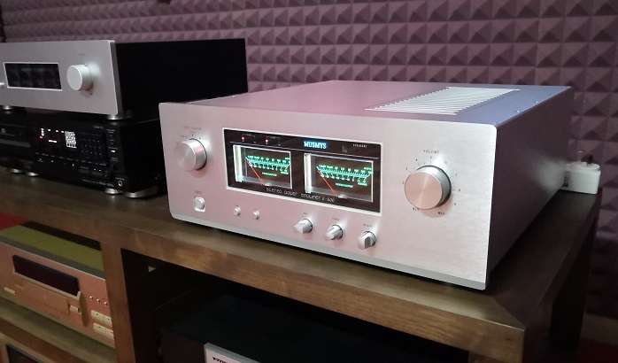 MUSMYS E-600 HIFI 180W+180W stereo Merge amplifier with VU mter Refer to Accuphase circuit