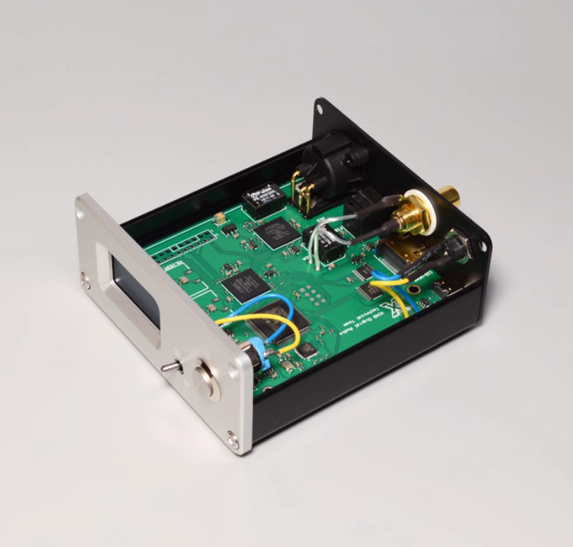 Excellent HIFI AF200 USB Digital Interface SPDIF Coaxial AES Optical I2S HDMI-compatible DSD1024 PCM768