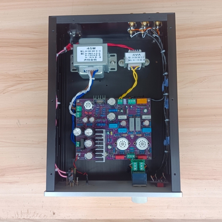 Refer to the British QUDA22 circuit HIFI DIY stereo direct-coupled electron tube preamplifier