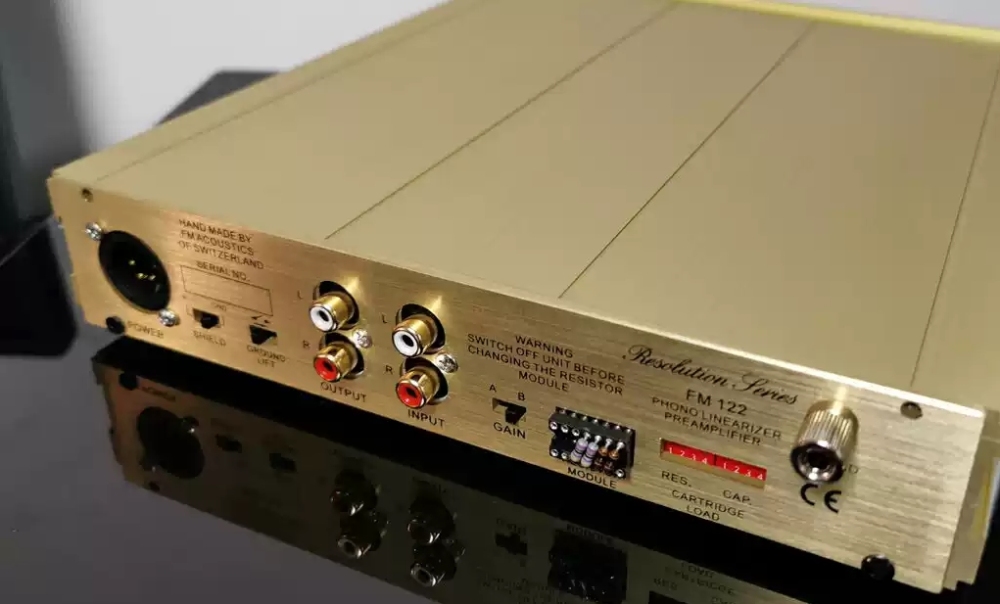 Finished FM122 phono amplifier with MM and MC input