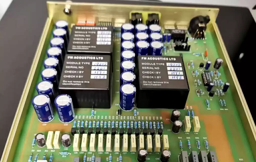 Finished FM122 phono amplifier with MM and MC input