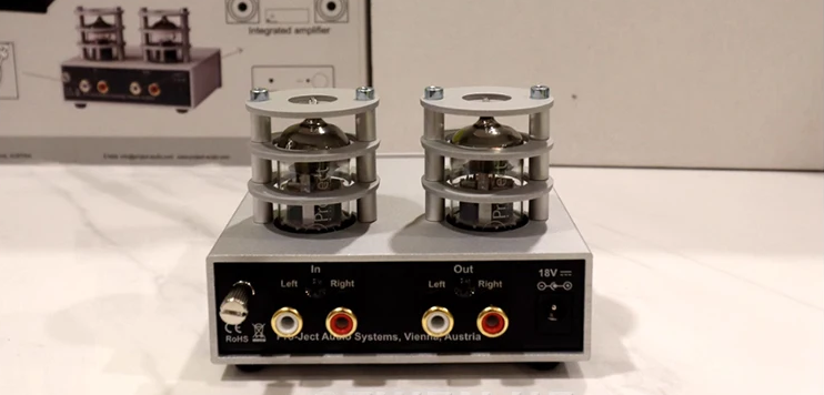 Mini MM RIAA Phono Stage Turntable Preamp HiFi Stereo Audio Vacuum Tube Preamplifier Dekstop AUX Preamp