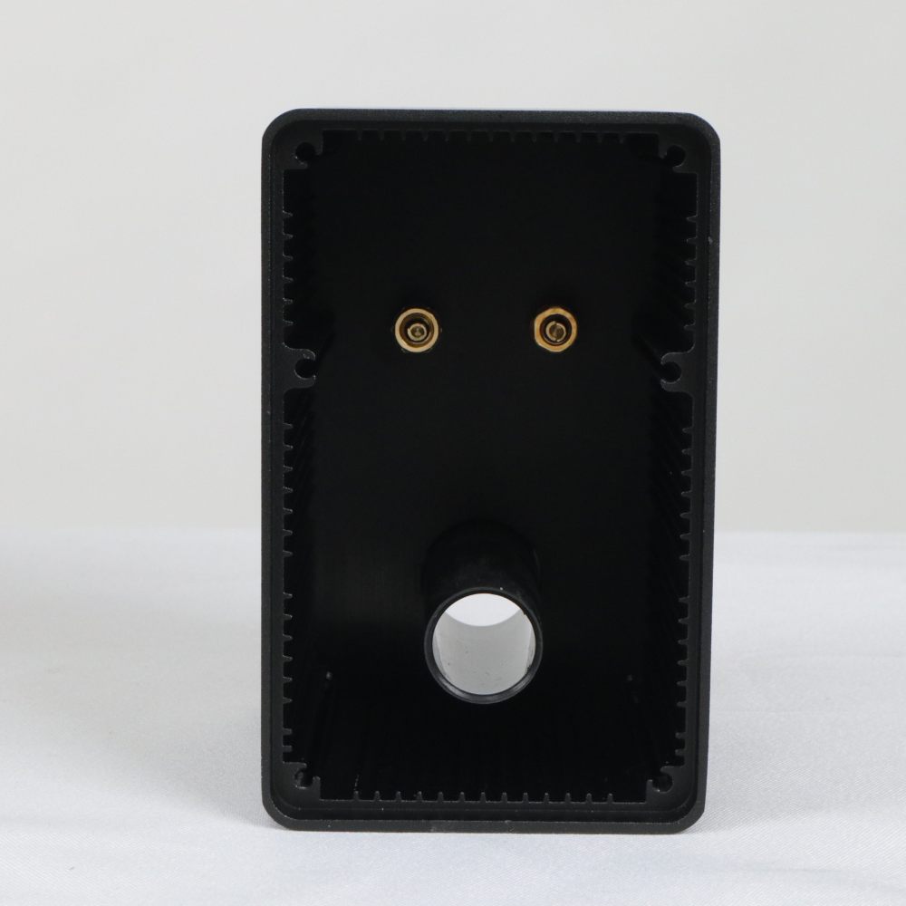One pair 2.5-inch frequency division by two classic all-aluminum bookshelf speaker enclosure