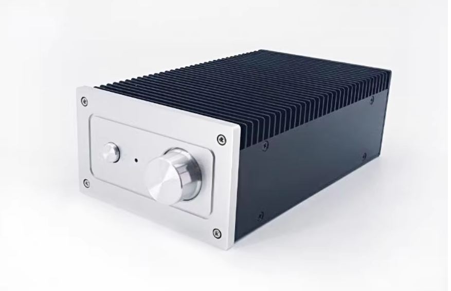 NEW Audio-single side with radiator small upright aluminum chassis it can be use as vertial and transversal case
