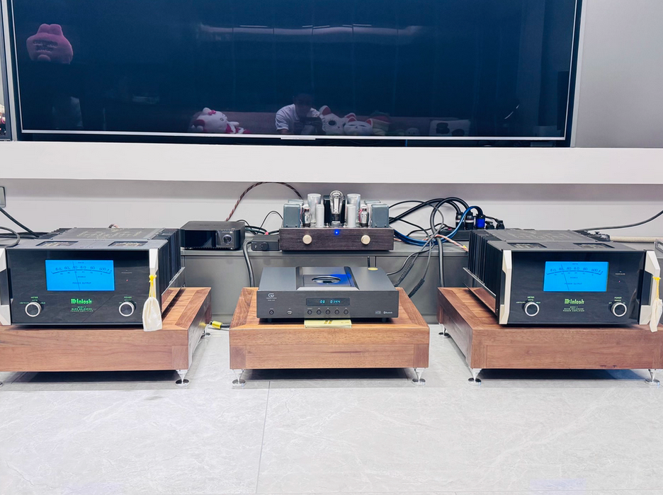 HIFI CD Player ESS9038Q2M DAC Wireless Bluetooth Fully Balanced OPA2604 OpAmp CD Music Turntable Toroidal Transformer