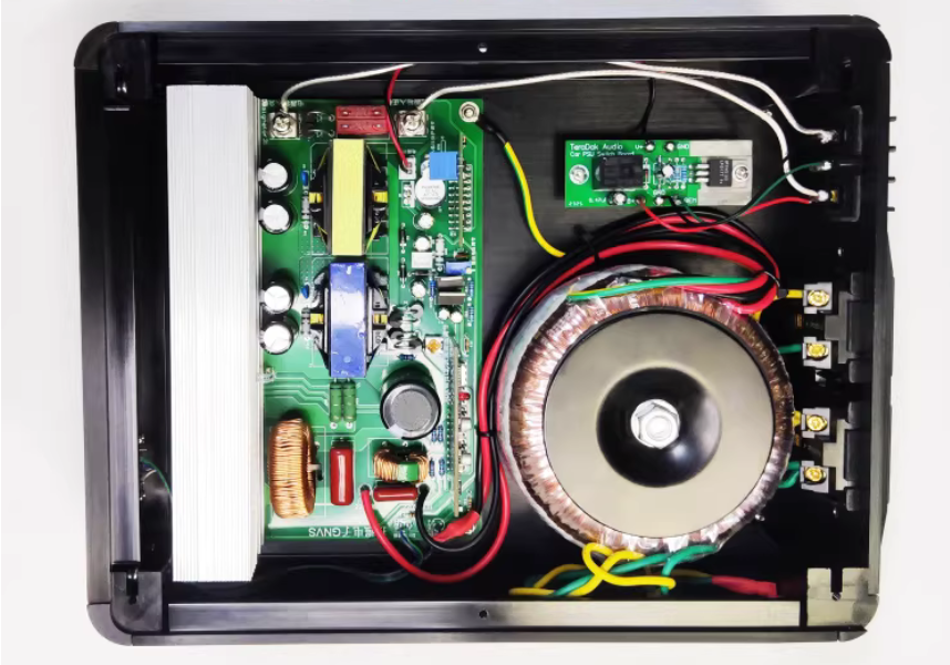 TeraDak pure sine wave 12V to 220V/110V  inverter isolated regenerative power supply Audio FiHi power supply