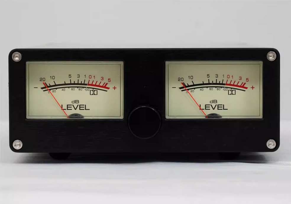 Manufacturer direct sales retro style dual VU meter aluminum chassis HIFI DIY black amplifier case