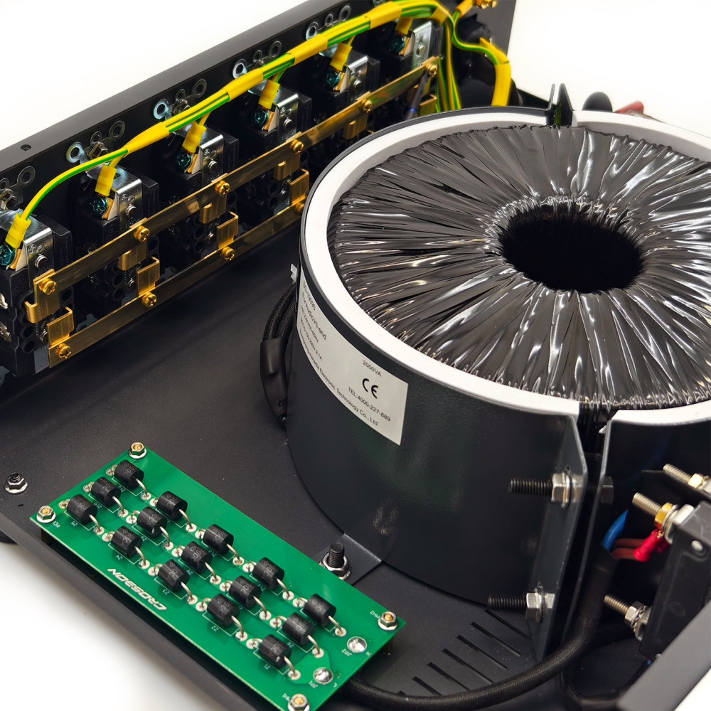 CROSBON CO-2000a Balanced isolated phase free audio power purification processor