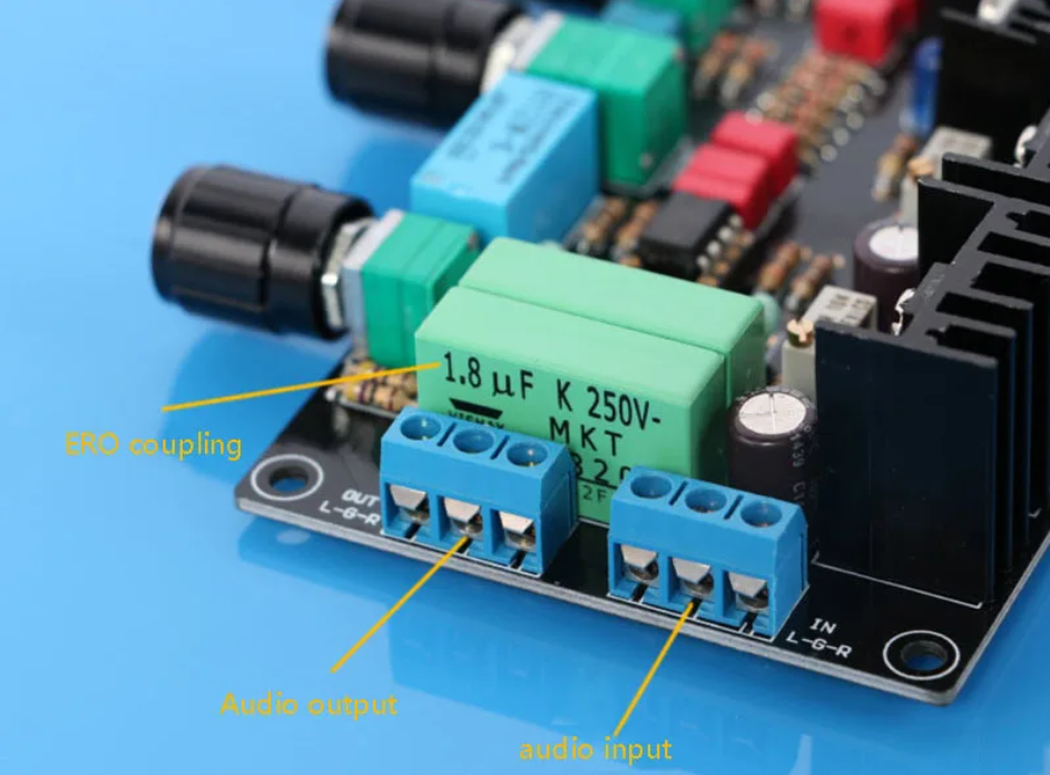HIFI Fever-grade Pre-amp Mecha Class Three-segment High-bass Adjustment Equalizer Equipped with 49720 High-end Op Amp Pre-amp