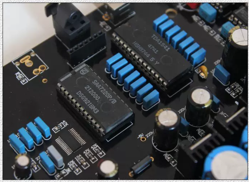 NEW L1541DAC gold TDA1541 fever decoder, coaxial, optical fiber, USB finished product