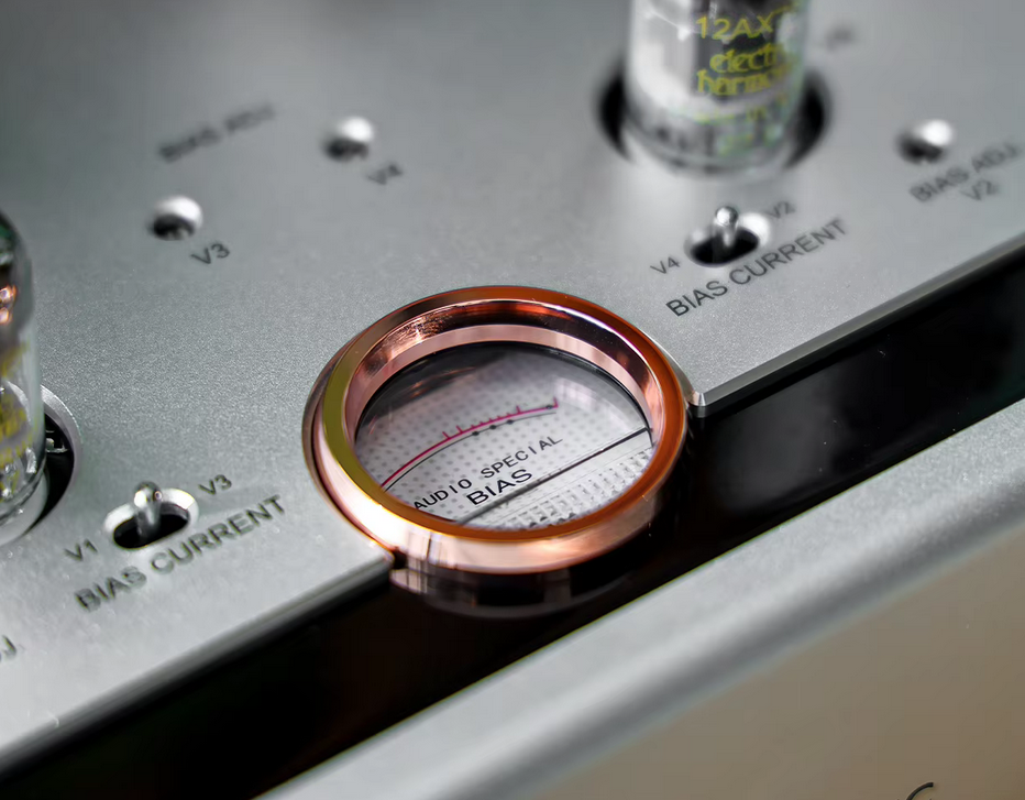 LINE MAGNETIC LM-609IA vacuum tube integrated amplifier 8W+8W Single Ended Class A 300B+274B