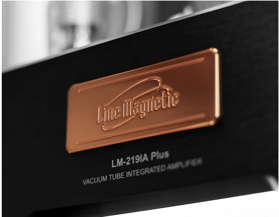 LINE MAGNETIC LM-219 IA PLUS  class A single end vacuum tube integrated amplifier 300B push 845