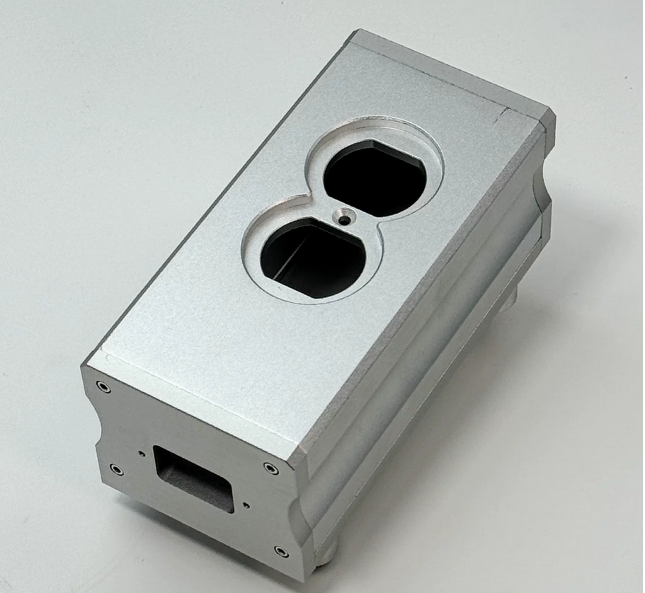 silver black aluminum American standard socket housing audio amplifier  power supply power filter DIY chassis 2-8 bits US sockets for choose