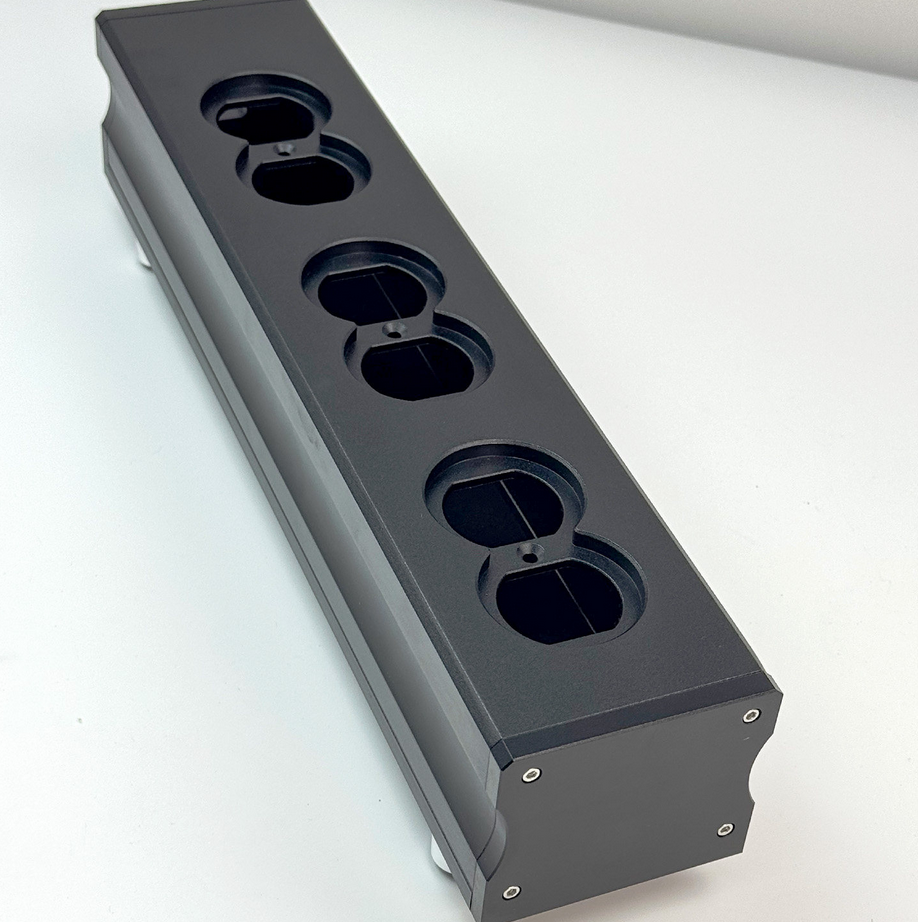 silver black aluminum American standard socket housing audio amplifier  power supply power filter DIY chassis 2-8 bits US sockets for choose