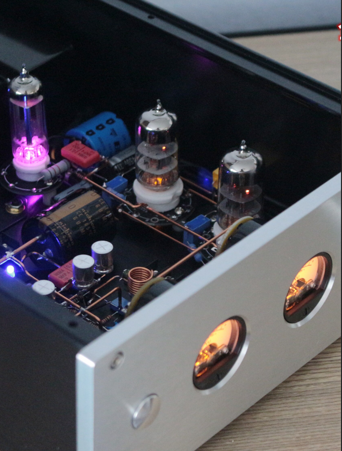 TDA7293, LM3886 L4780   6N1, 6N3, 12AX7 tube preamplifier Tube-to-solid power amplifier with double  VU Meter