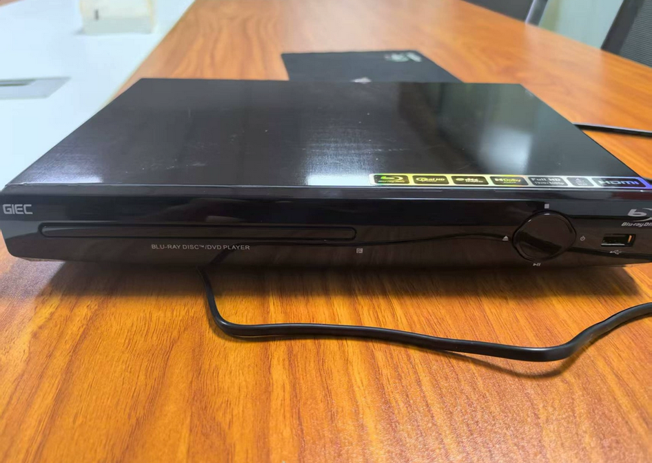 GIEC G2805 Blu-ray player 1080P HD DVD Player cd player portable Multimedia Digital DVD TV Support CD SVCD VCD MP3