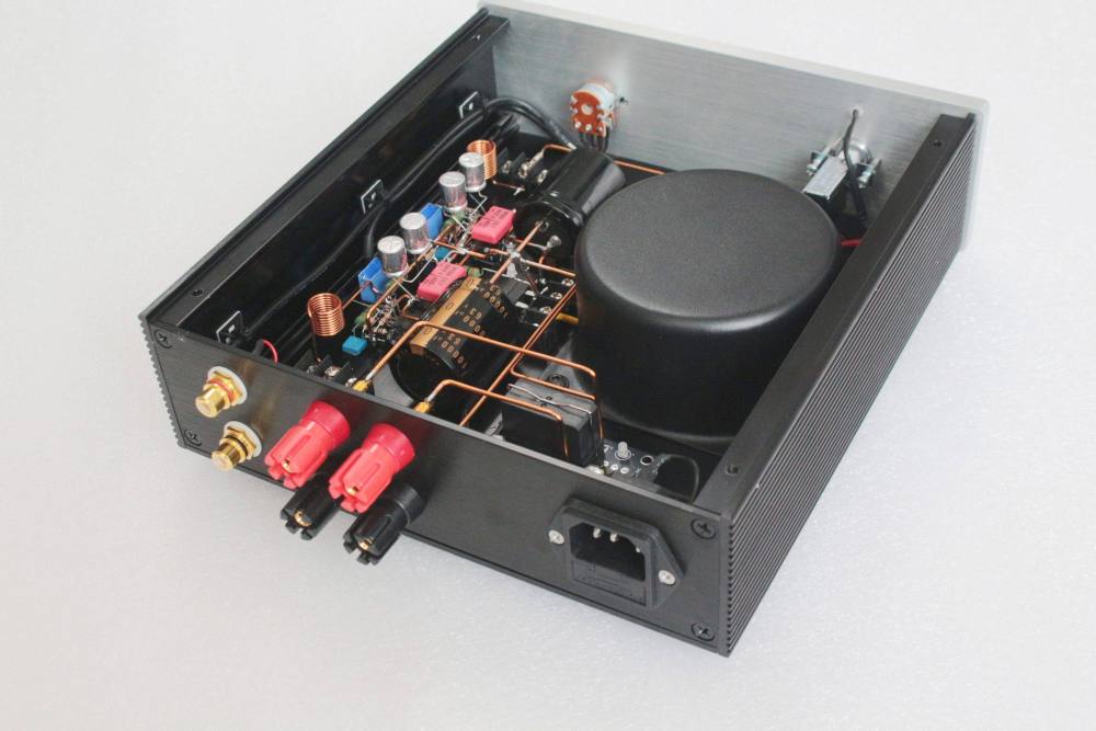 TDA2052 HIFI DIY 40W*2 stereo Hand built shed amplifier Equipped with horn protection