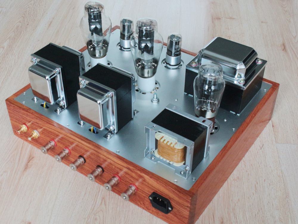 300B Hand built shed welding single ended 9W+9W stereo electronic tube amplifier