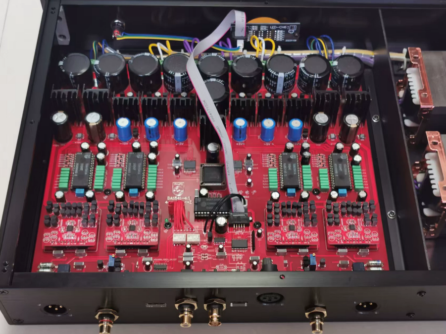 35W*2 TDA1541 Parallel True Balanced Audio Decoder Fiber, AES/EUB/RCA/BNC/External I2S Input. 44.1KHZ-192KHZ/24Bit