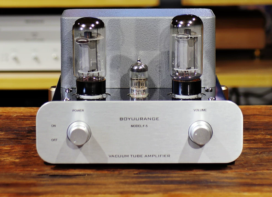 REISONG Boyuu F5 MINI tube Amplifier 6N1 Push 6L6 electron tube Single-ended Power Amplifier support CD AUX input