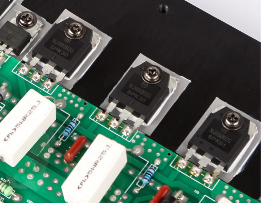 Tone Winner AD-2500 RO 1500W@8 Broadband & 2X500W@8Q 2 Channel Roaming Amplifier