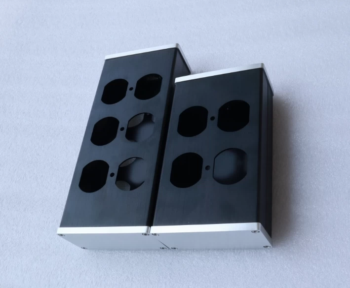 0905 Full Aluminum American standard power box Power strip chassis