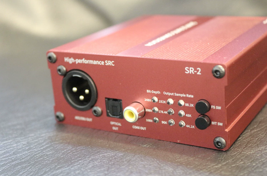 Digital Signal Sampling Rate Converter Coaxial, Fiber Optic AES/EBU Input 24bit 192K