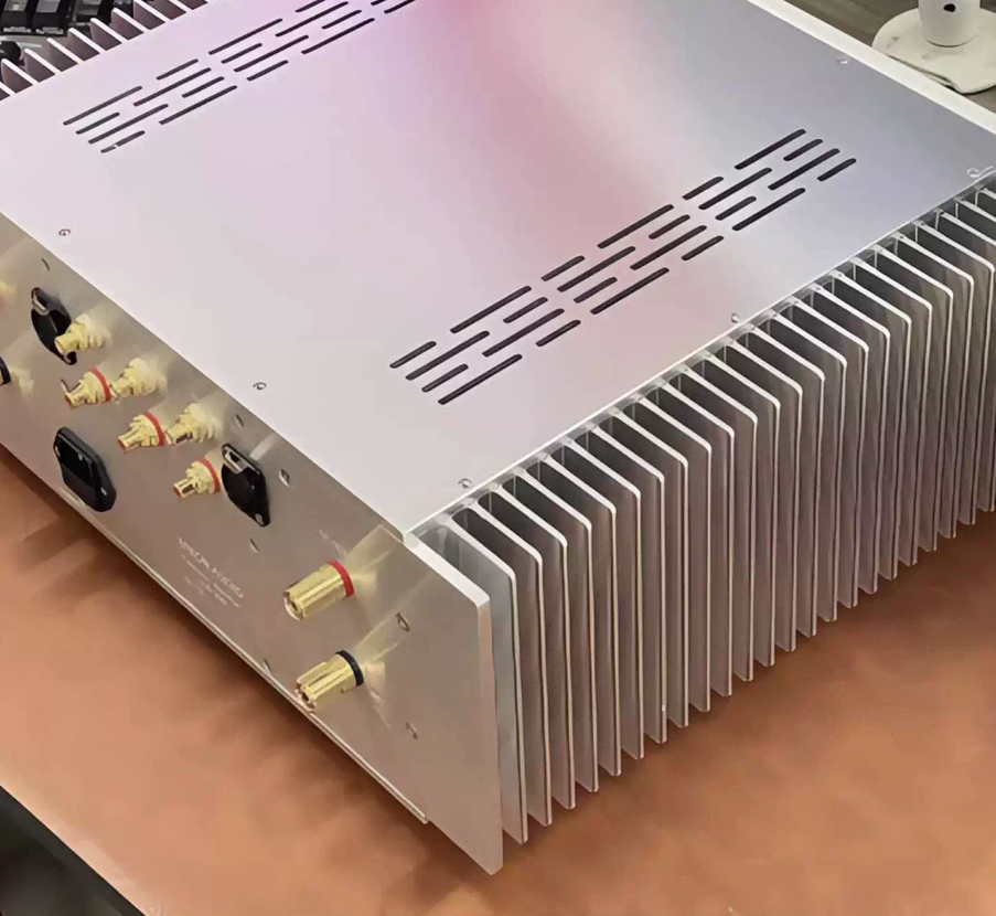 High power high current high voltage HIFI, high-end high fidelity class AB combined HIFI power amplifier  280W/8 ohms 560W/4 ohms 