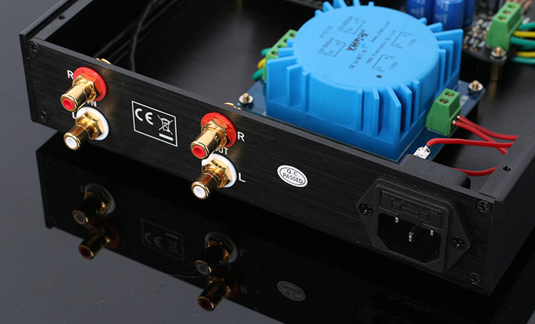 Finished HIFI Audiophile Class A power supply Medium high and low tones preamplifier