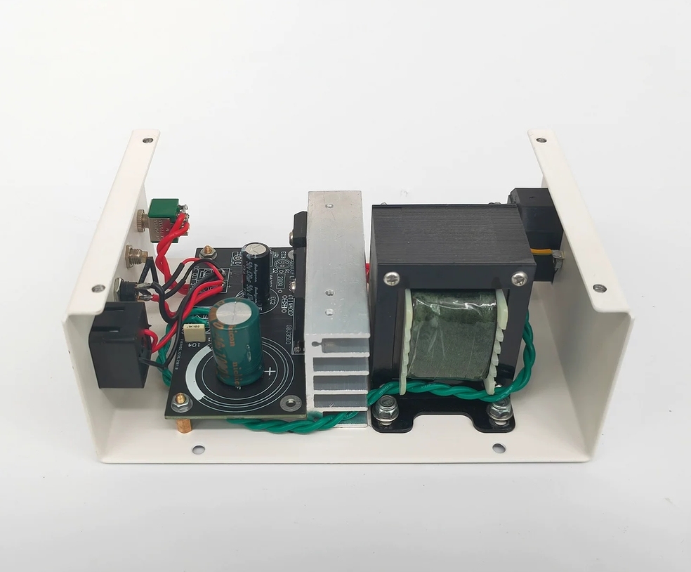 5V 4A 22W LT1084CP Linear power supply Suitable for decoders, digital players, etc
