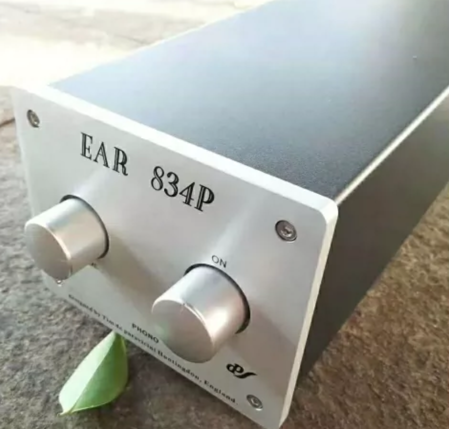 Refer to the UK EAR834 MM rectifier electronic tube amplifier (excluding electronic tubes), output impedance 47K
