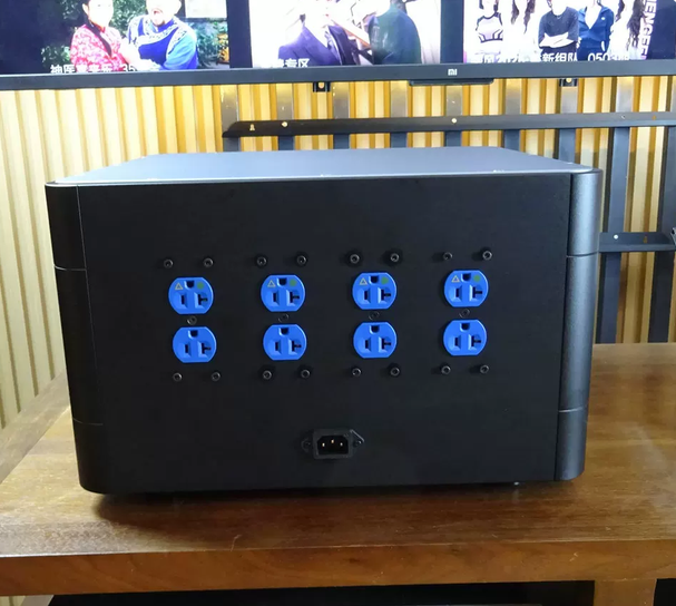 2000W Crosbon imported plitron isolation transformer American Standard plugs creates a solid foundation for a power purification system specifically designed for music